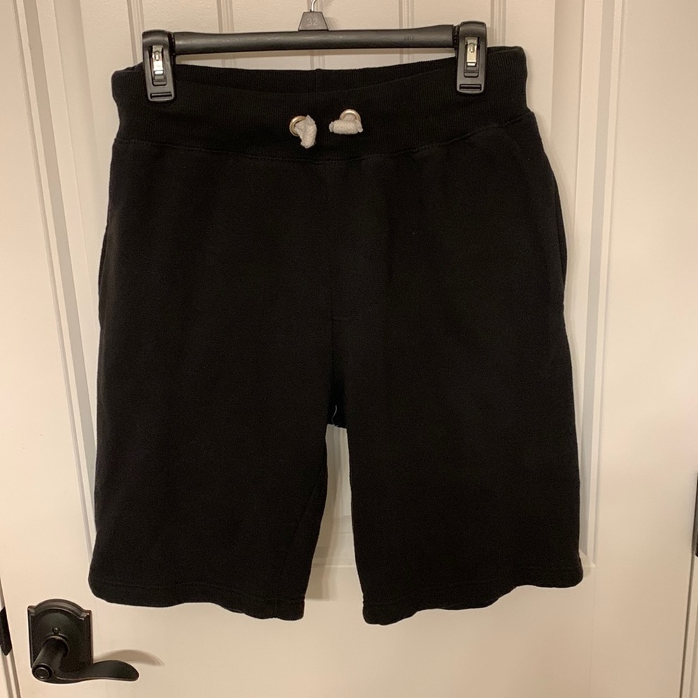 Black cotton casual athletic shorts